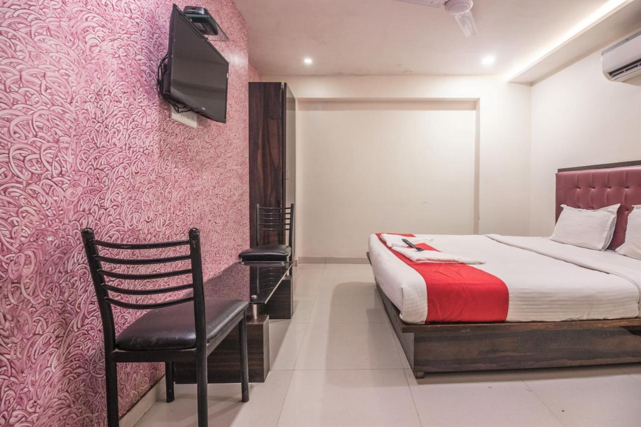 Hotel Mantra Residency Bombay Exterior foto